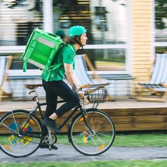 Gana dinero con comida a domicilio